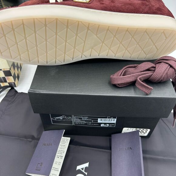 Men's Prada suede triangle logo low top sneakers size 11 US made in Italy - Picture 10 of 10